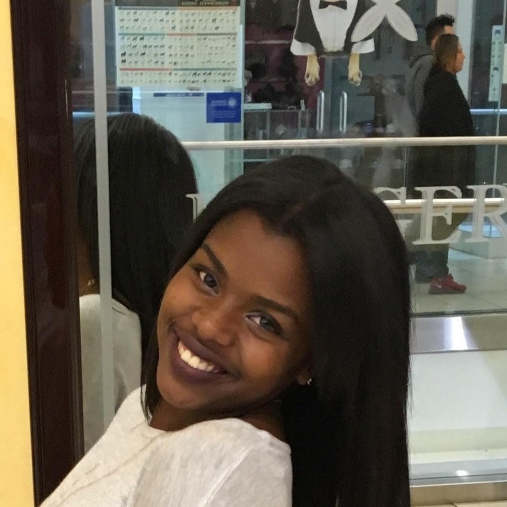 Meet your Posher, Iyana